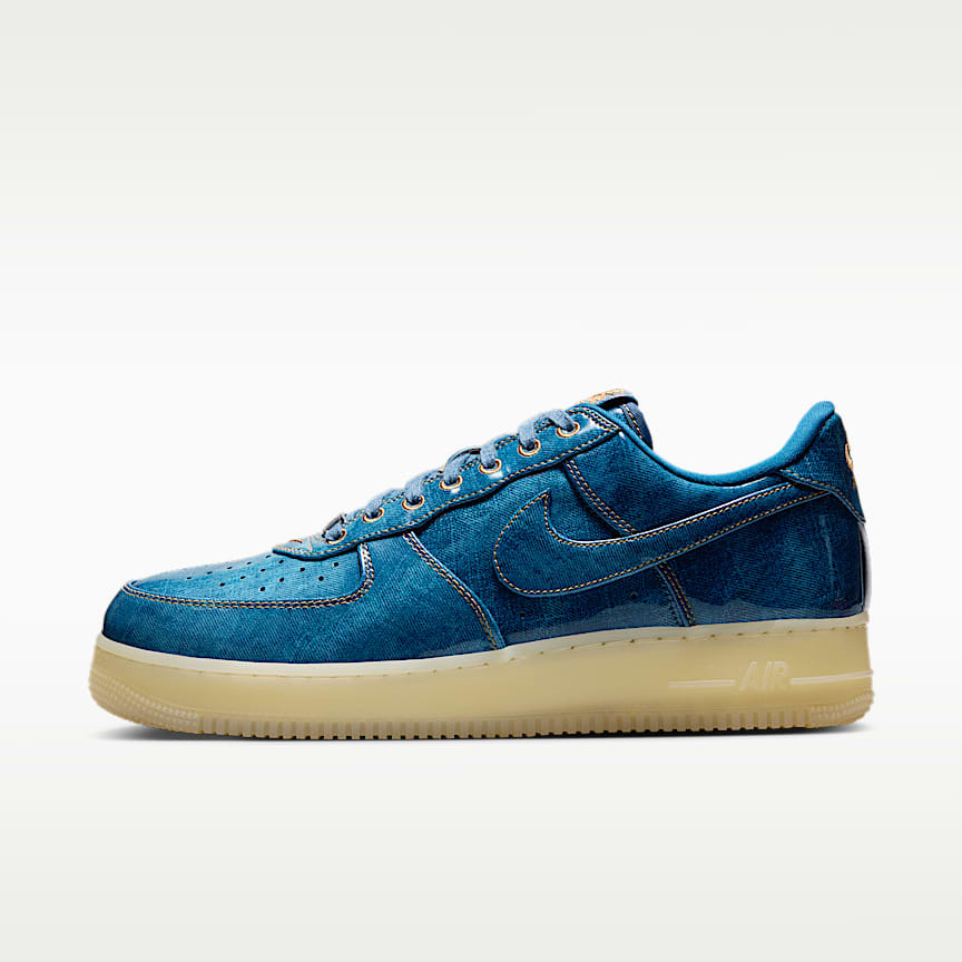本日価格　新品未使用　NIKE ナイキ　エアフォース1 '07 SE 23.5 NIKE公式】ナイキ エア フォース 1 '07 SE ウィメンズシューズ